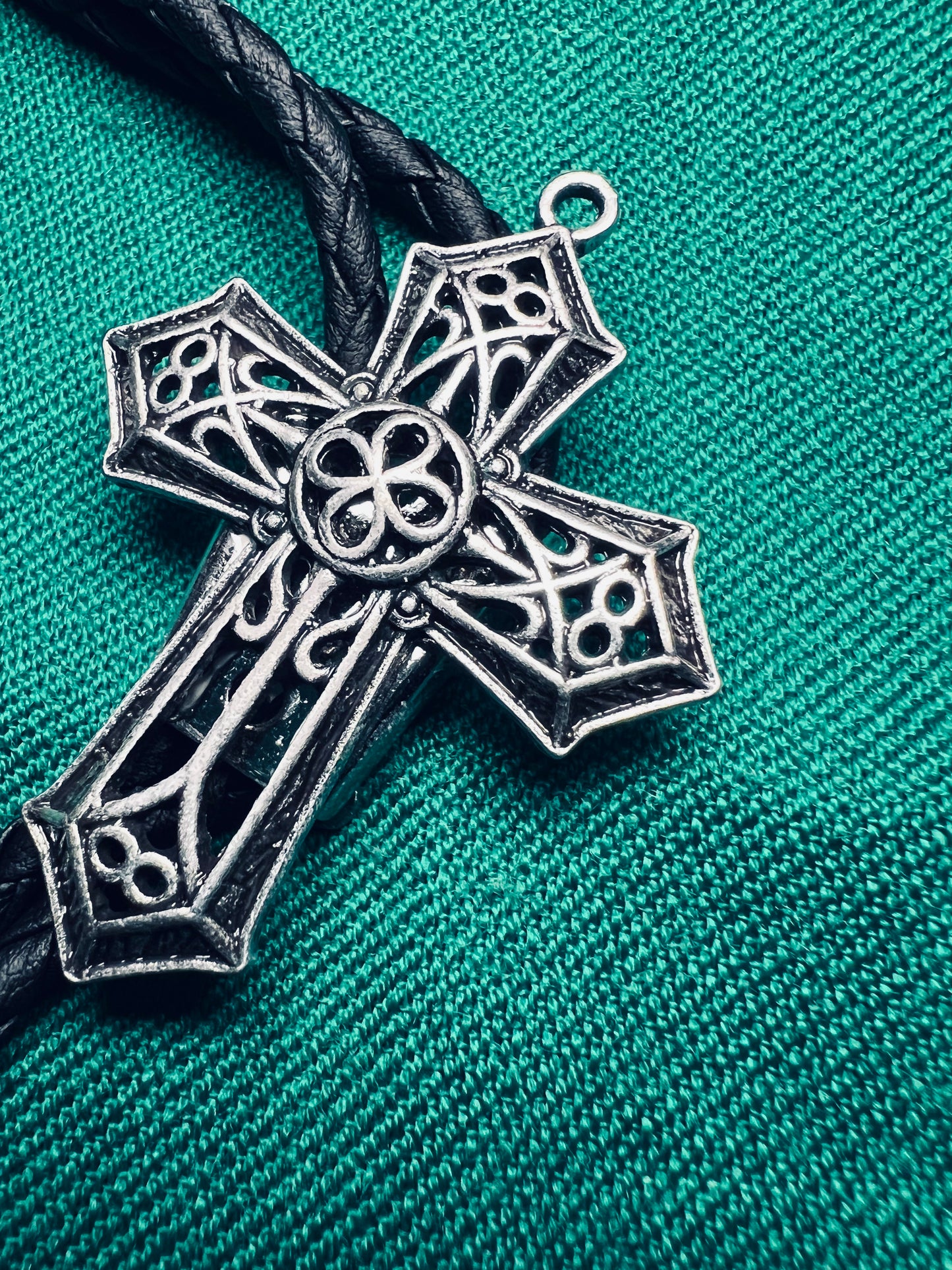 Celtic Cross Bolo Tie