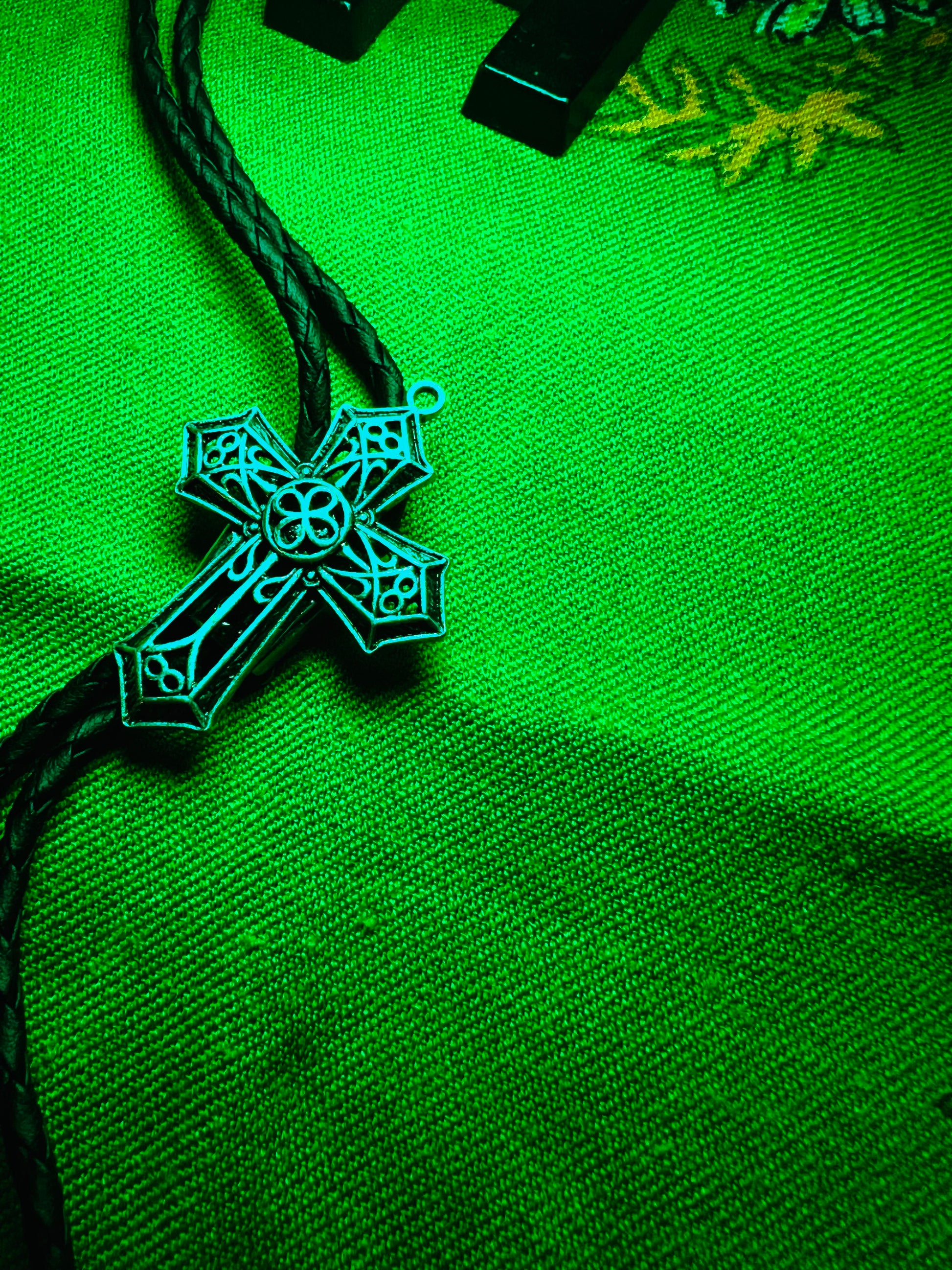 Celtic Cross Bolo Tie