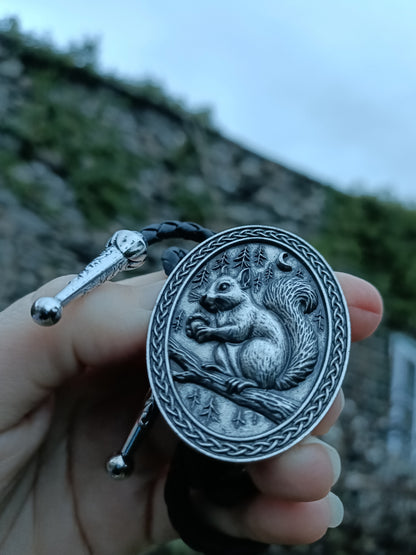 Country Squirrel Bolo Tie