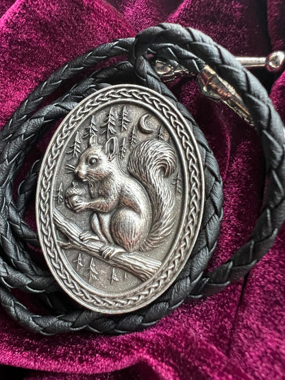 Country Squirrel Bolo Tie
