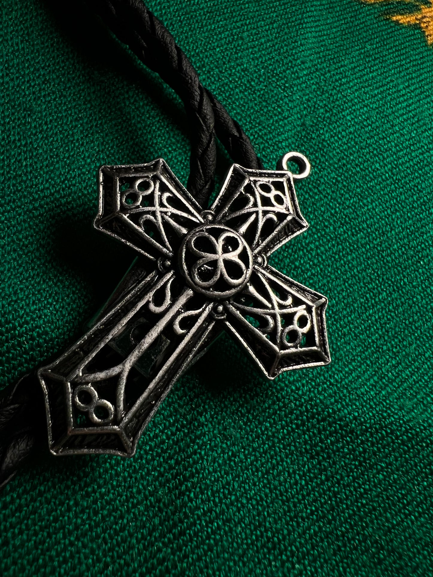 Celtic Cross Bolo Tie