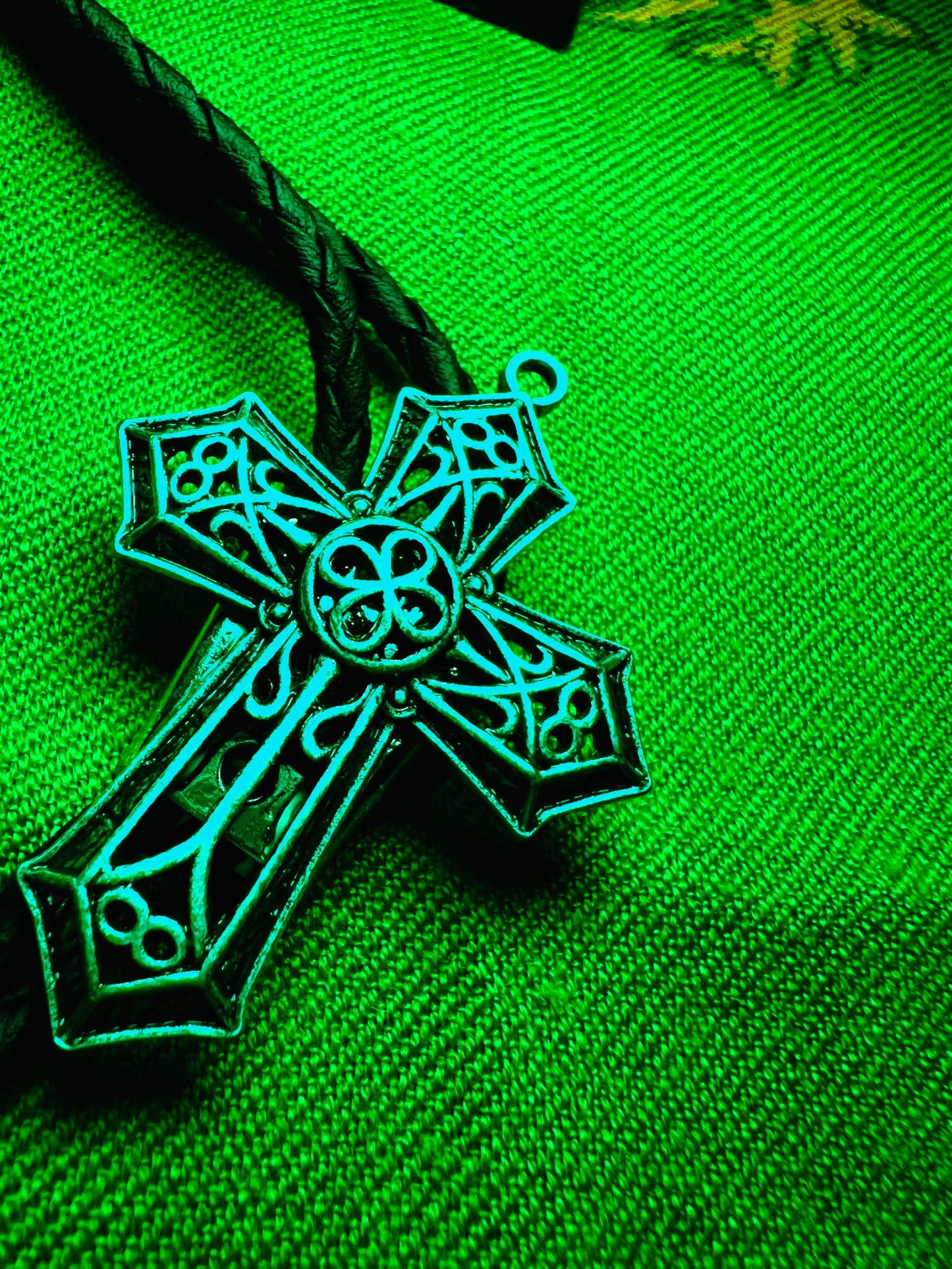 Celtic Cross Bolo Tie
