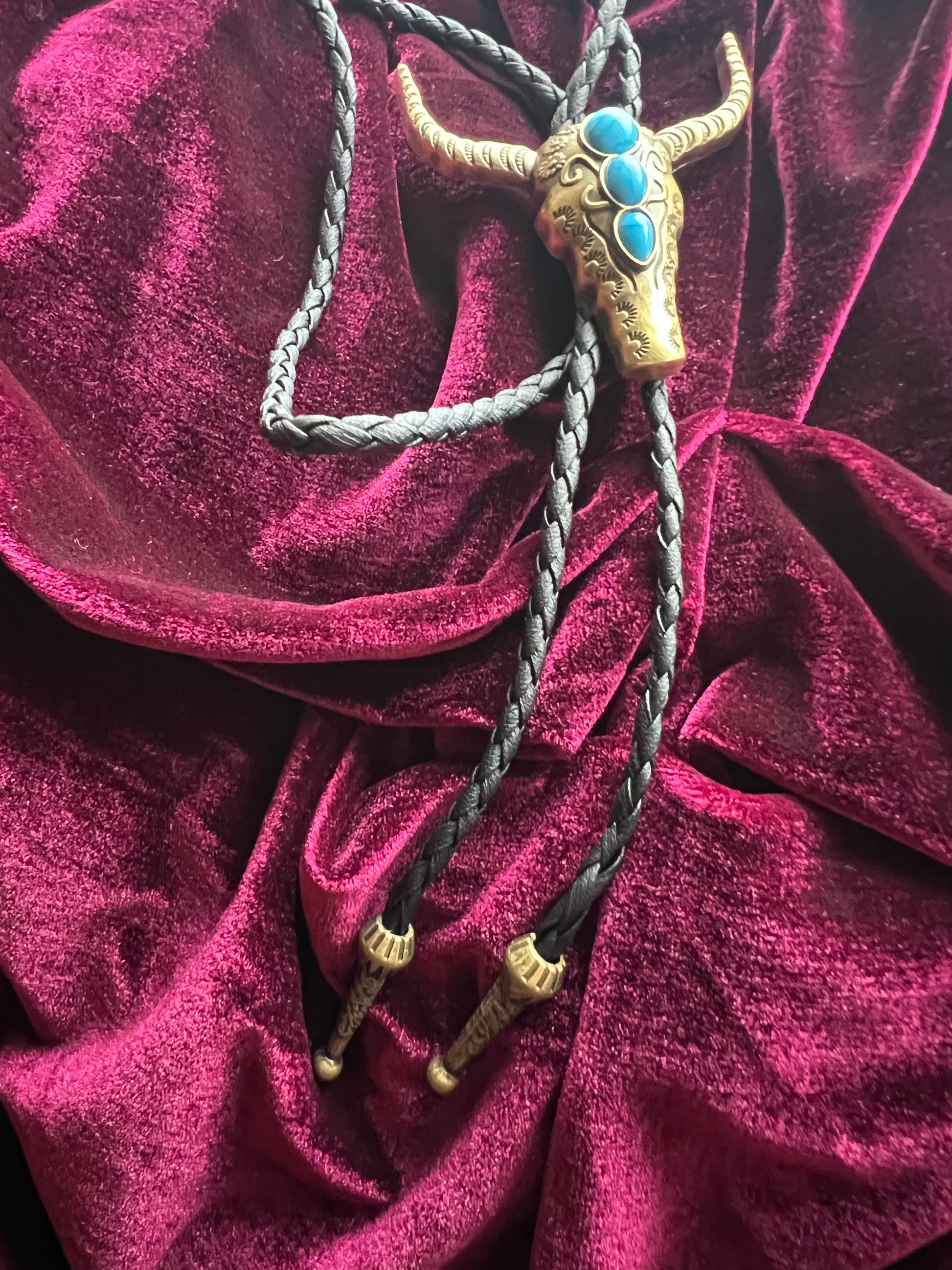Western Cow Bolo Tie