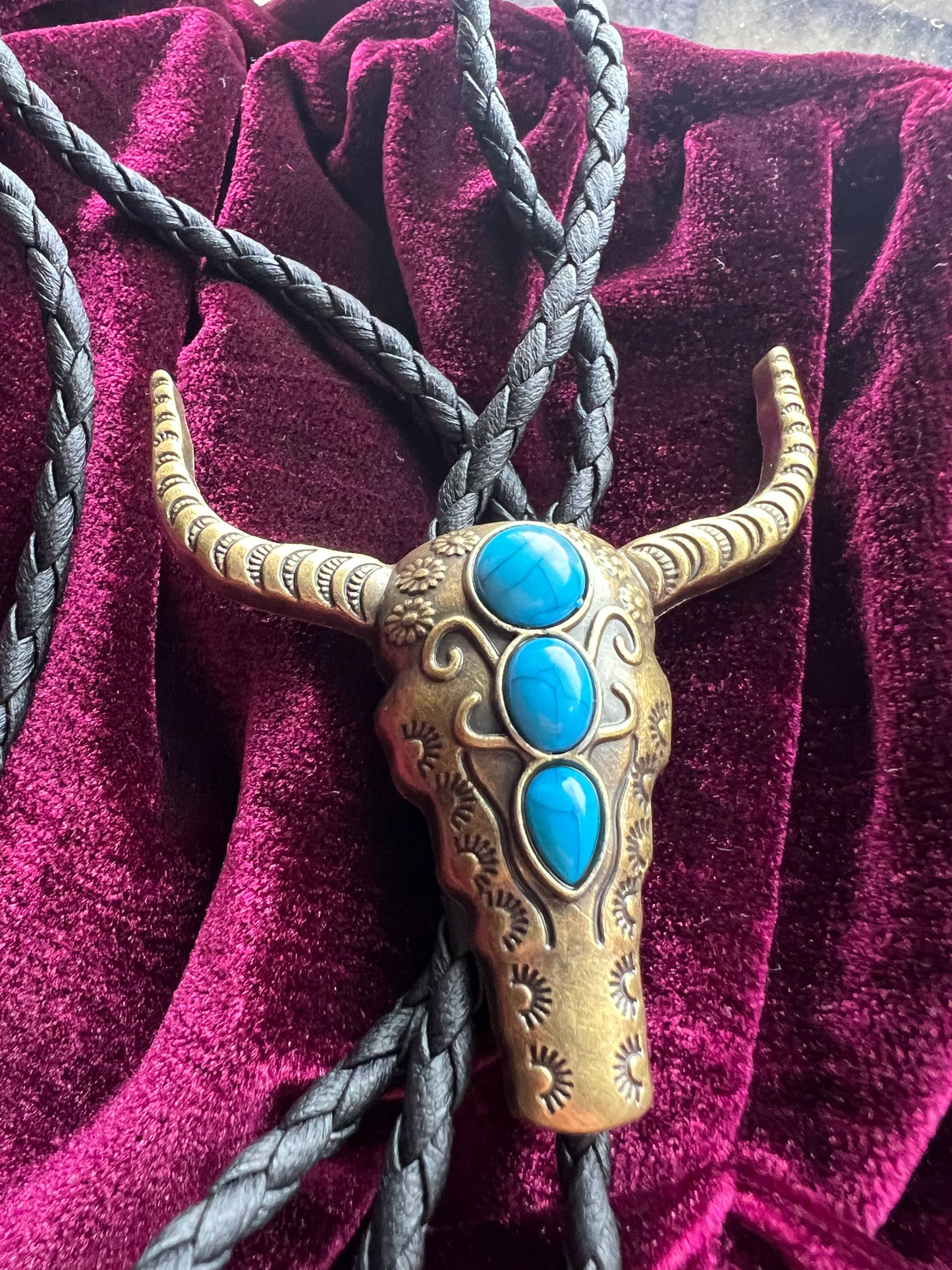 Western Cow Bolo Tie