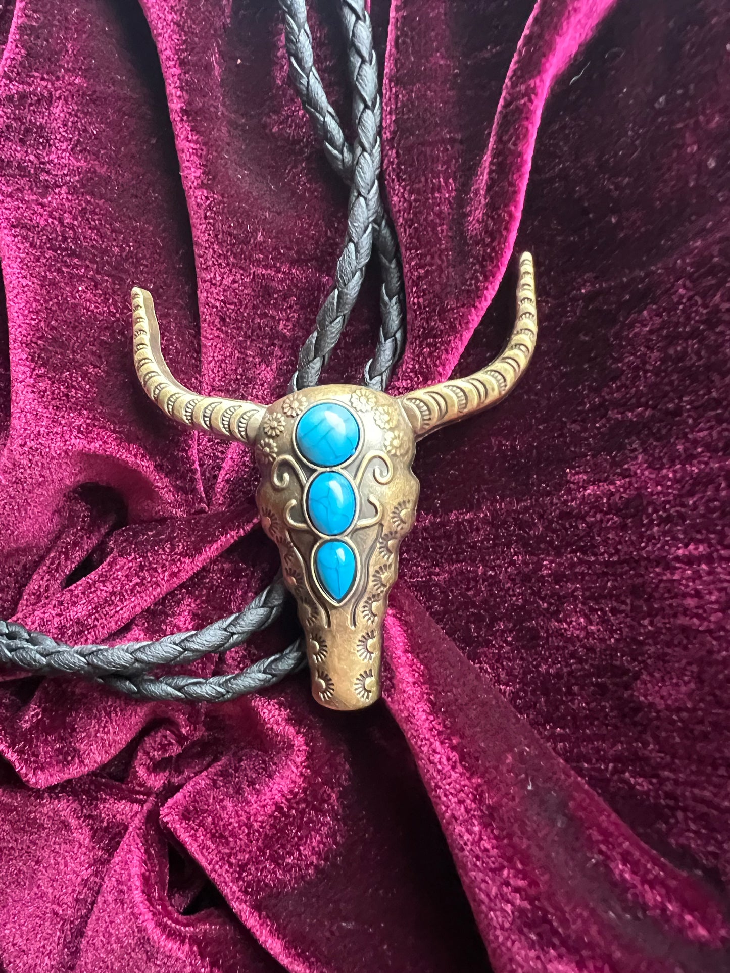 Western Cow Bolo Tie