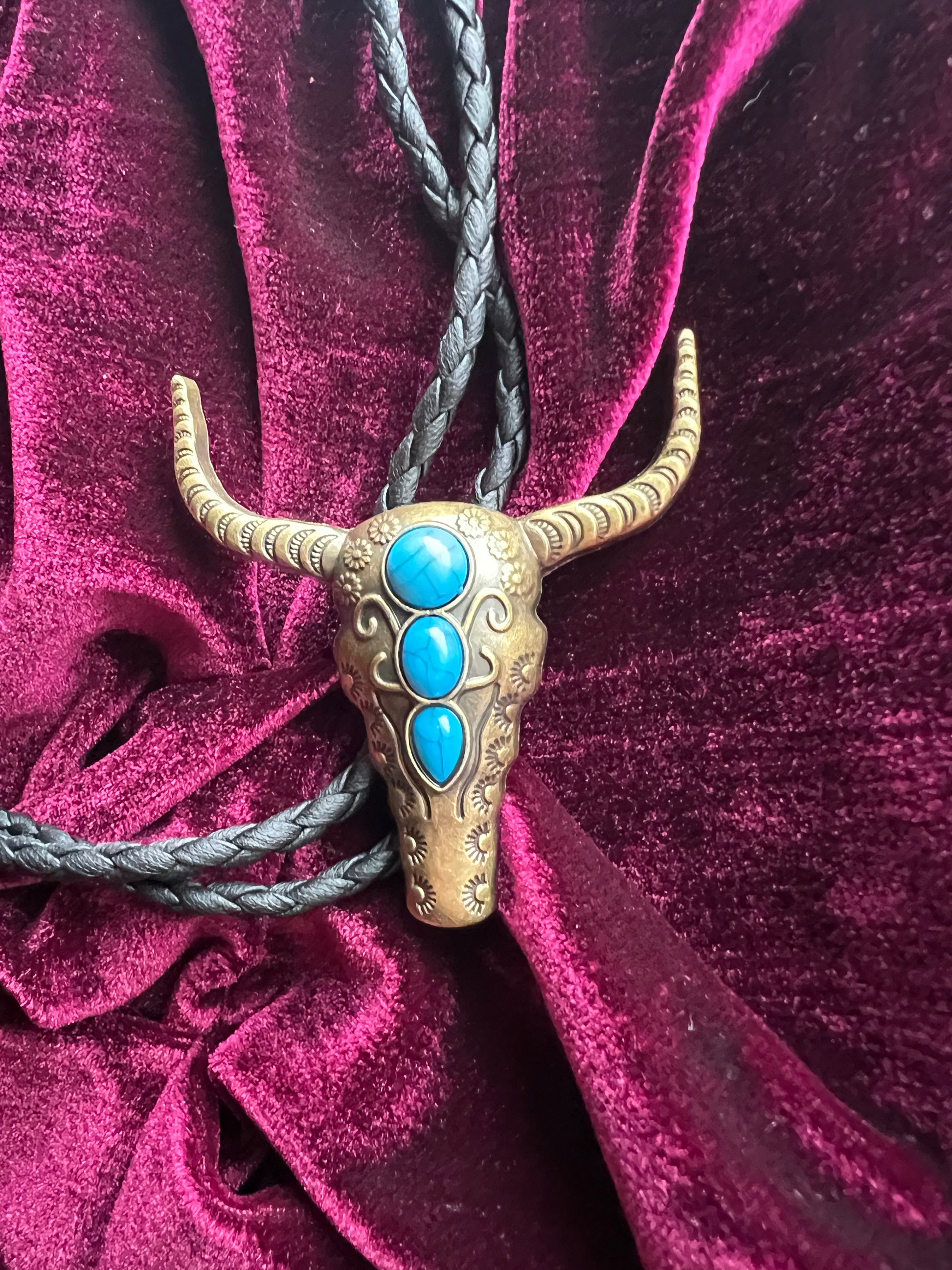 Western Cow Bolo Tie