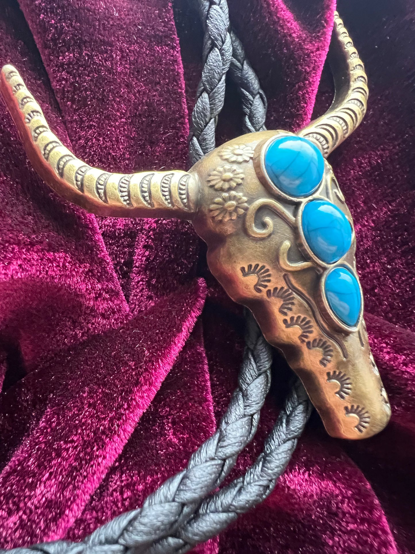Western Cow Bolo Tie