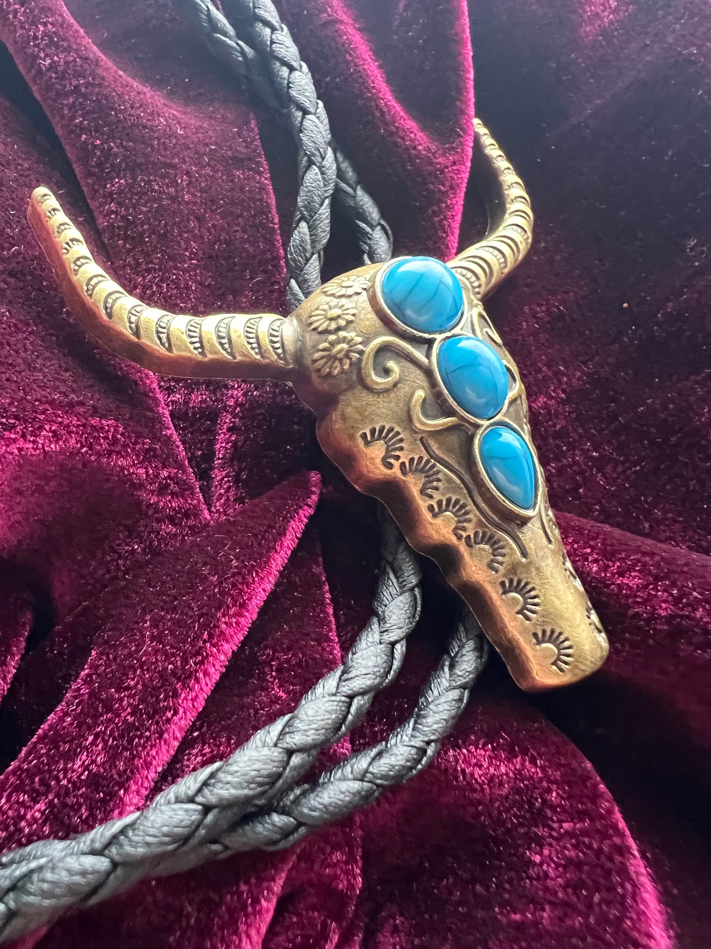 Western Cow Bolo Tie
