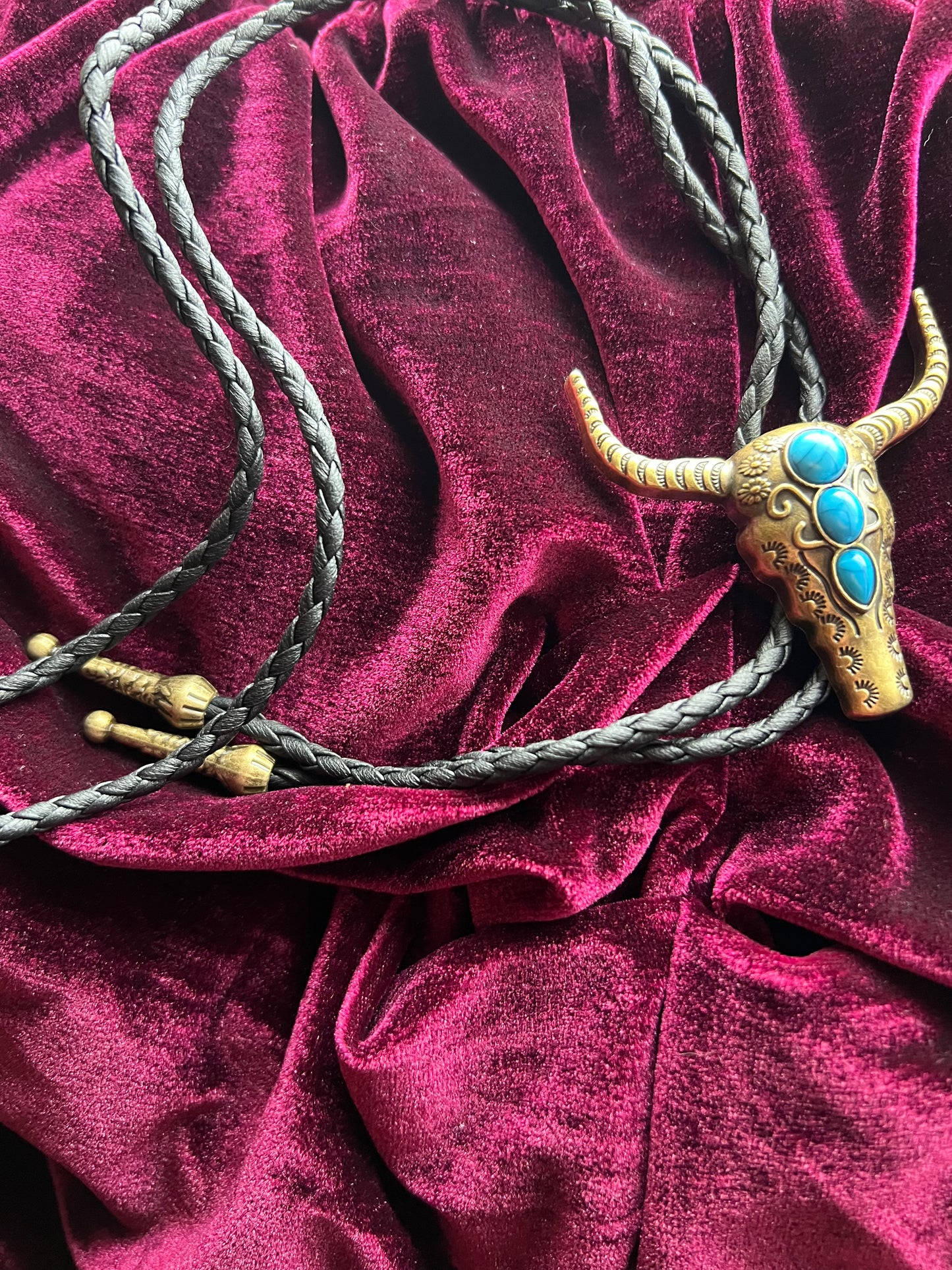 Western Cow Bolo Tie