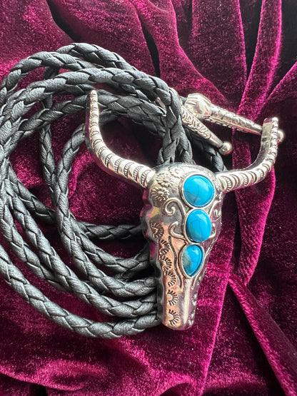 Western Cow Bolo Tie Silver