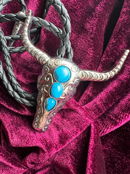 Western Cow Bolo Tie Silver