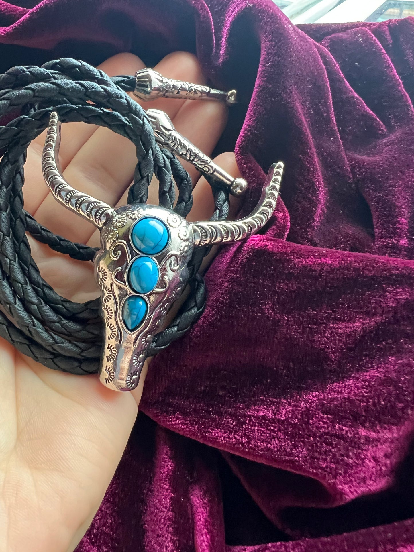 Western Cow Bolo Tie Silver