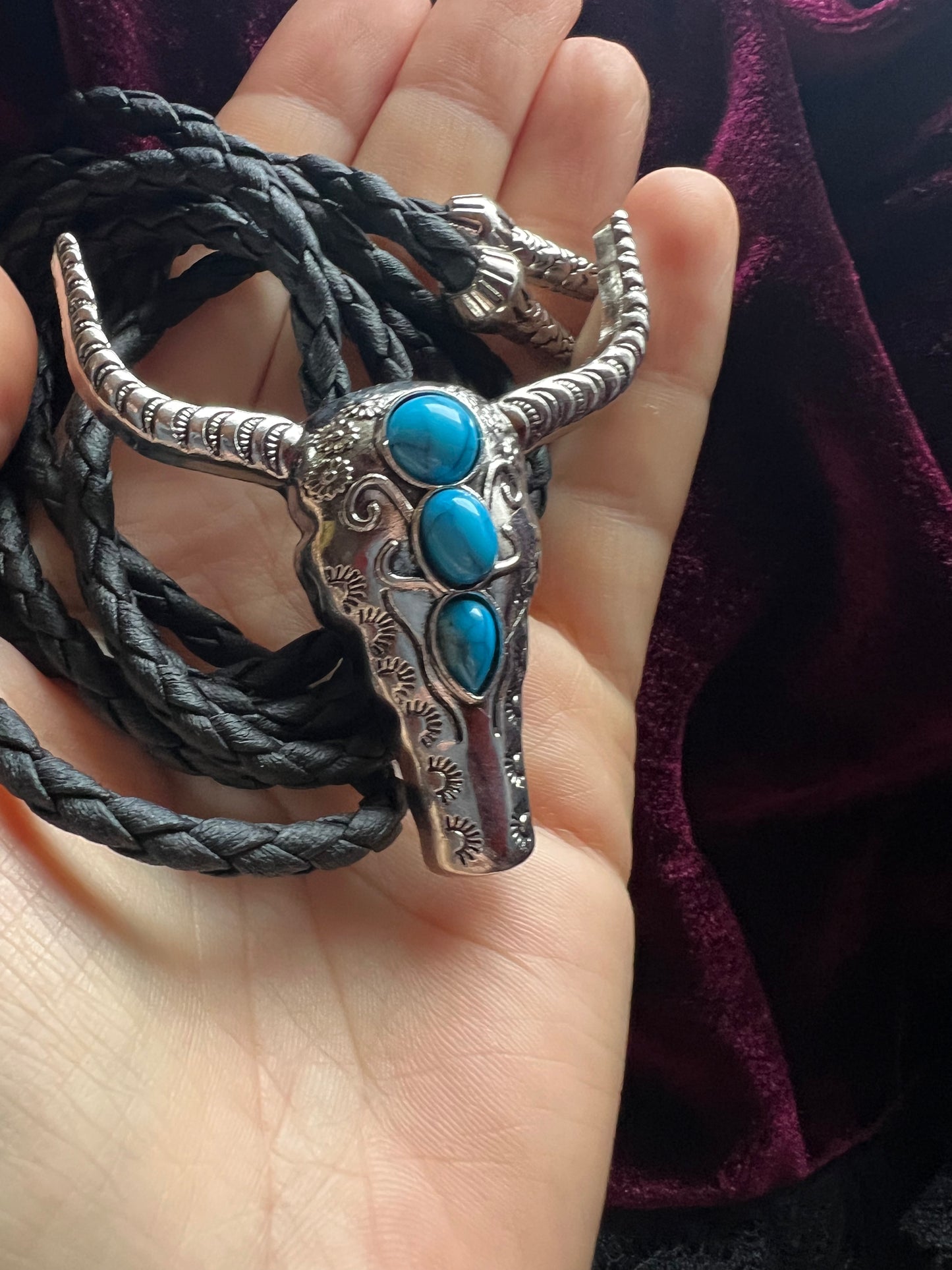 Western Cow Bolo Tie Silver