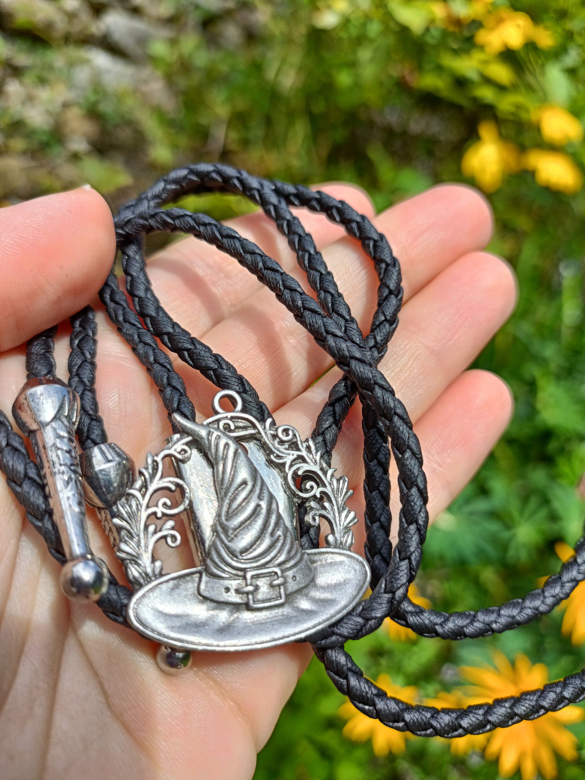 Witches Hat Bolo Tie